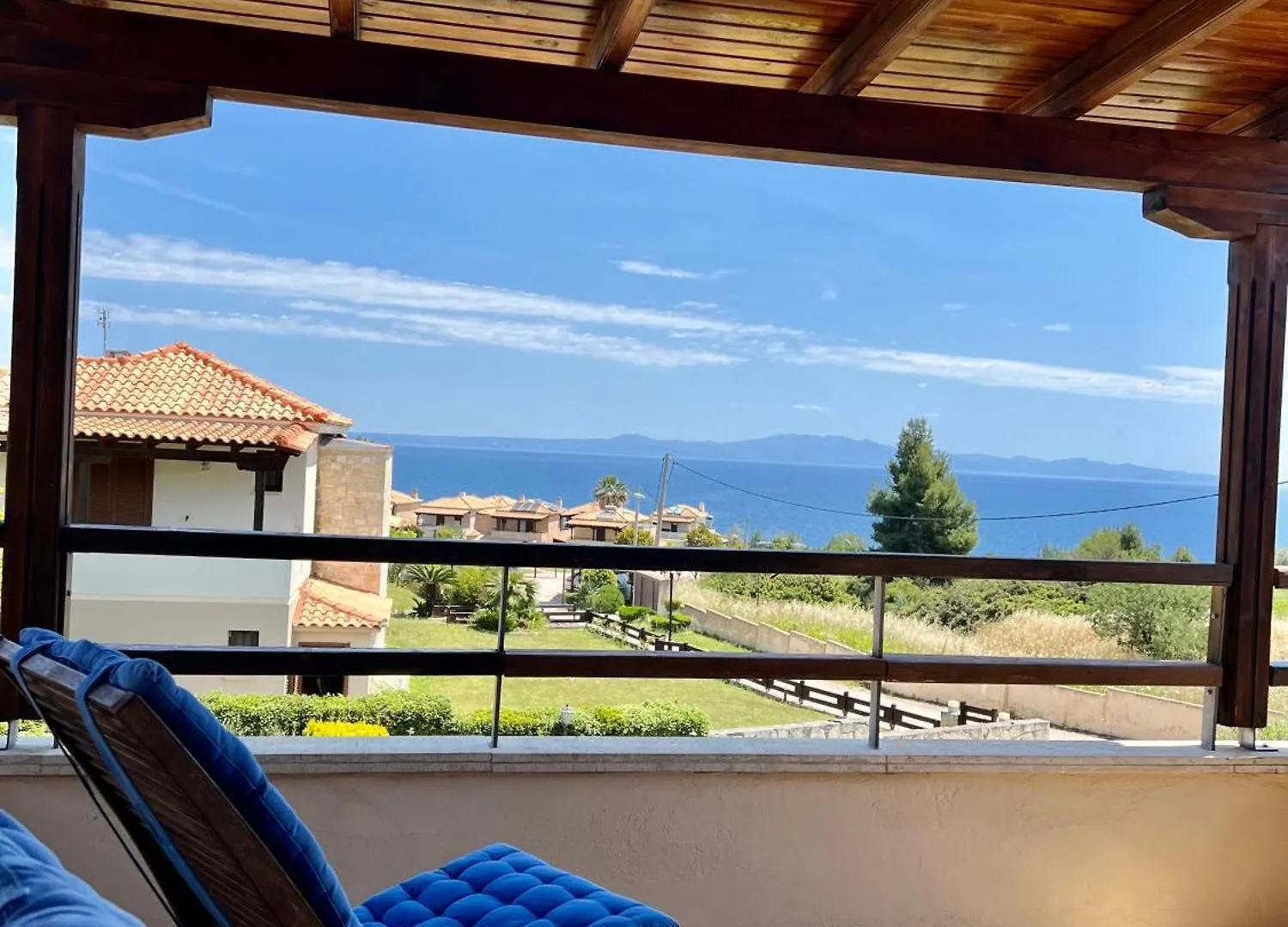 Villa Thea, Afytos